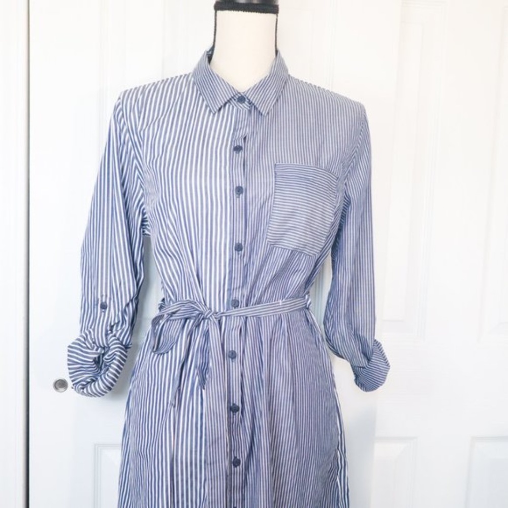 Love Notes Blue Stripped Mid-length Dress Large